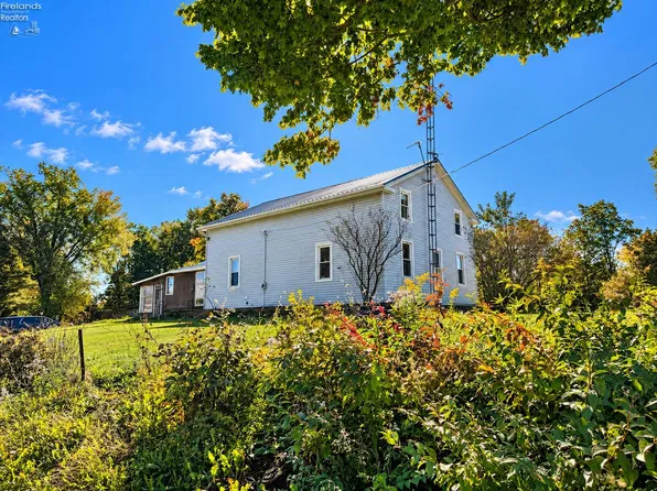 1046 Peru Center Rd S, Monroeville, OH 44847