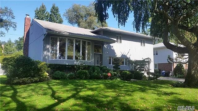 1st image of 49 Lake Dr