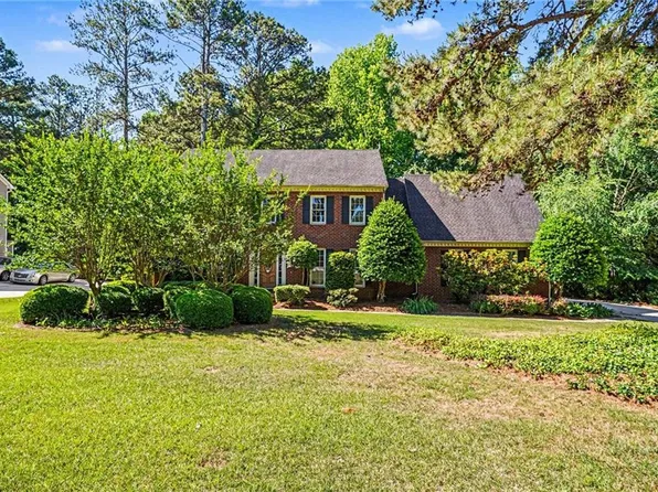 1632 Ellington Rd SE, Conyers, GA 30013
