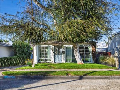 1145 6th St, Hermosa Beach, CA, 90254