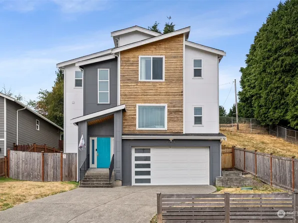 2102 S Ainsworth Avenue, Tacoma, WA 98405