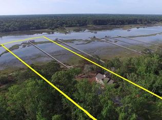 1980 Long Creek Rd, Wadmalaw Island, SC 29487
