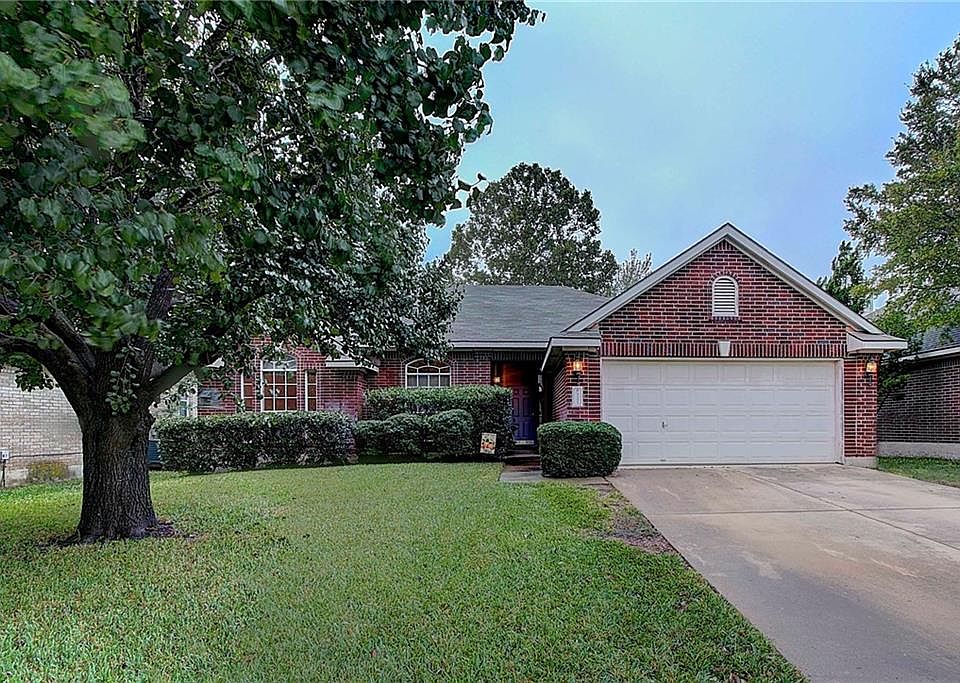 1st image of 1111 Woodview Dr
