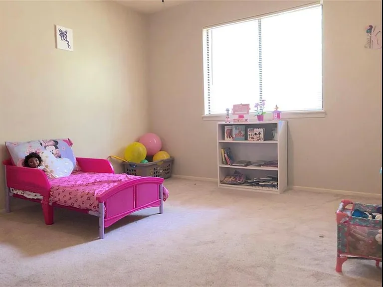72 Trummel Ct — Photo 23