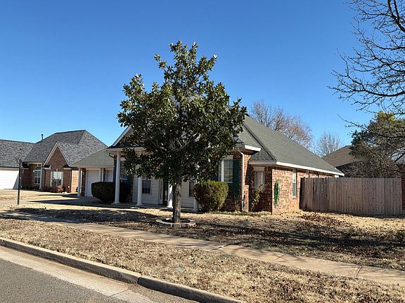 2nd image of 3908 Shandon Way