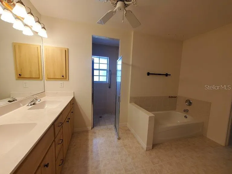 7105 N Blue Sage — Photo 22