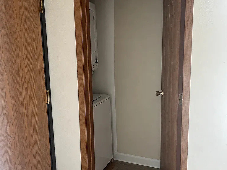 215 Jewel Dr #6 — Photo 12