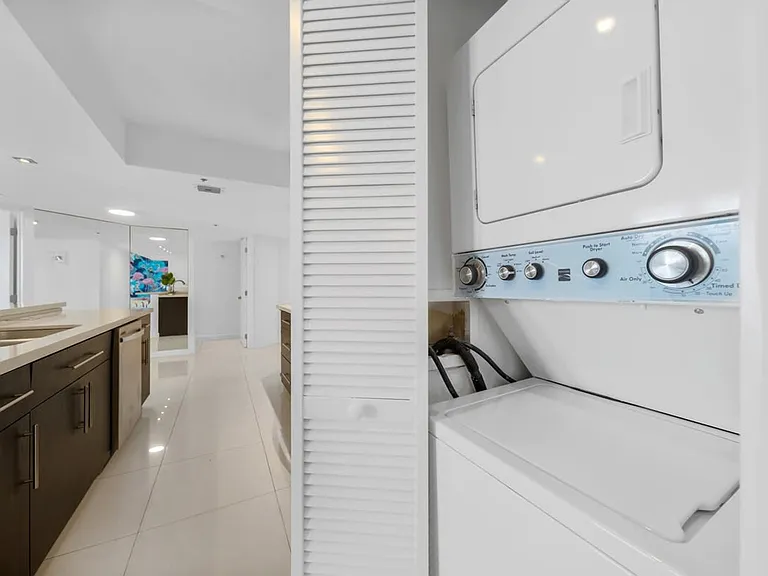 Washer/Dryer
