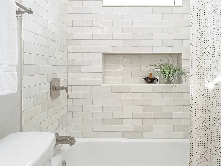 3554 Jamieson Ave — Photo 12