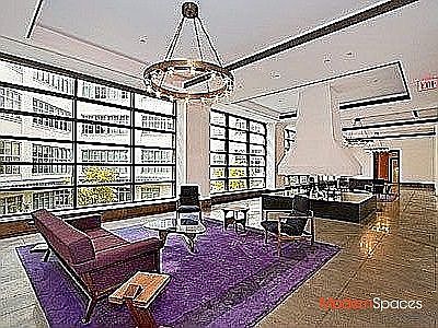 3rd image of 2728 Thomson Ave