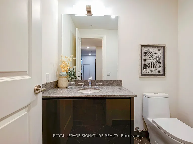 285 Avenue Rd #303 — Photo 10