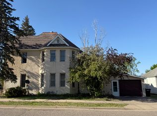 315 2nd St SE #1, Little Falls, MN 56345