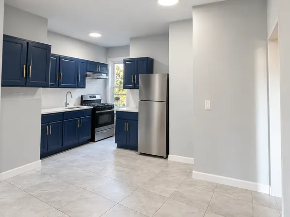516 W 7th St #402, Plainfield, NJ 07060
