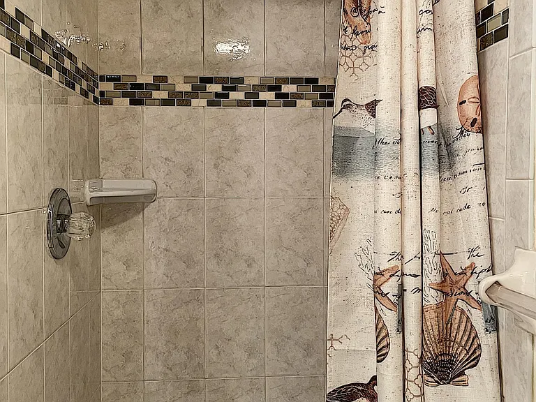 205 Palmetto Ave #109 — Photo 21