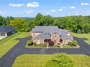 93 Harmony Dr, Wintersville, OH 43953
