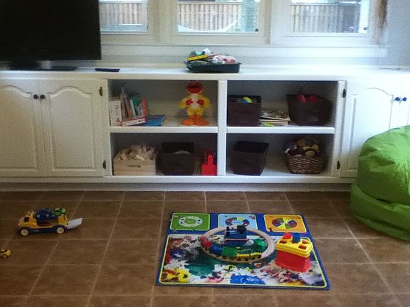 Custom built-ins in sunroom