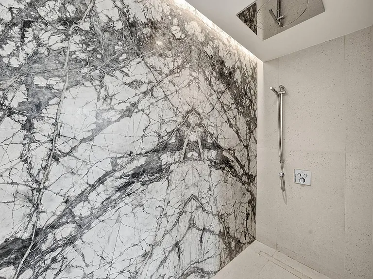 79 S 2nd St #PENTHOUSE — Photo 12