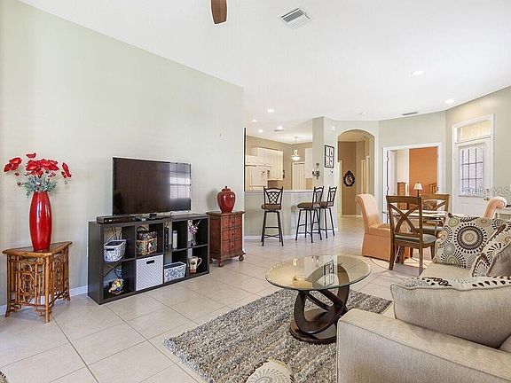 2nd image of 4287 Whispering Oaks Dr