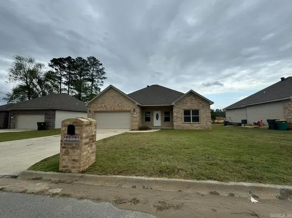 11911 Springtree Dr, Little Rock, AR 72209