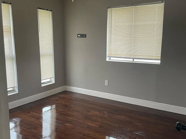 2356 Lavender St — Photo 11