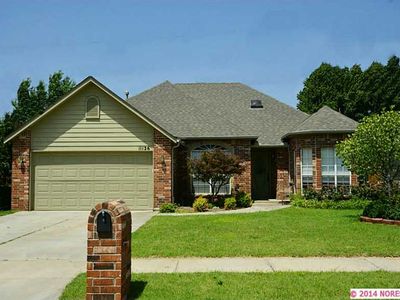 11126 S 102nd East Ave, Bixby, OK, 74008