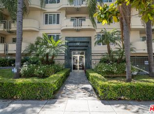 117 N Gale Dr PENTHOUSE 5, Beverly Hills, CA 90211