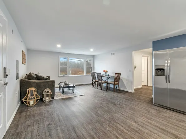 3527 Vienna St, Palmyra, NY