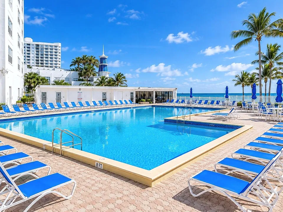 3505 S Ocean Dr #905