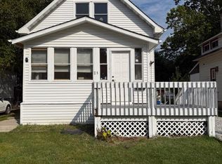 21 Holly Rd, Clementon, NJ 08021