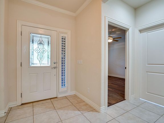 5th image of 223 Pebble Beach Dr