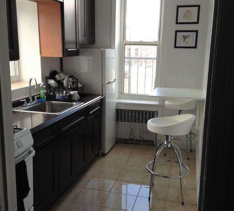 1st image of 1167 Myrtle Ave #4R