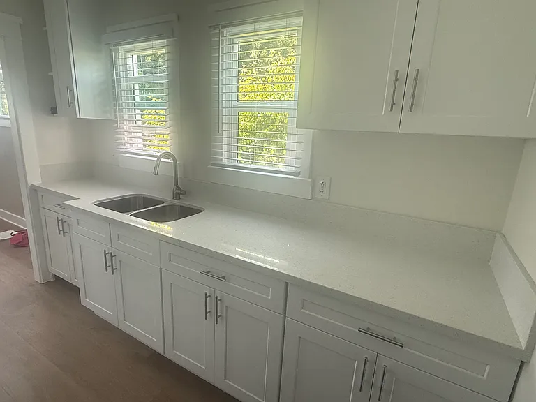 1817 E 3rd St #1819 — Photo 13