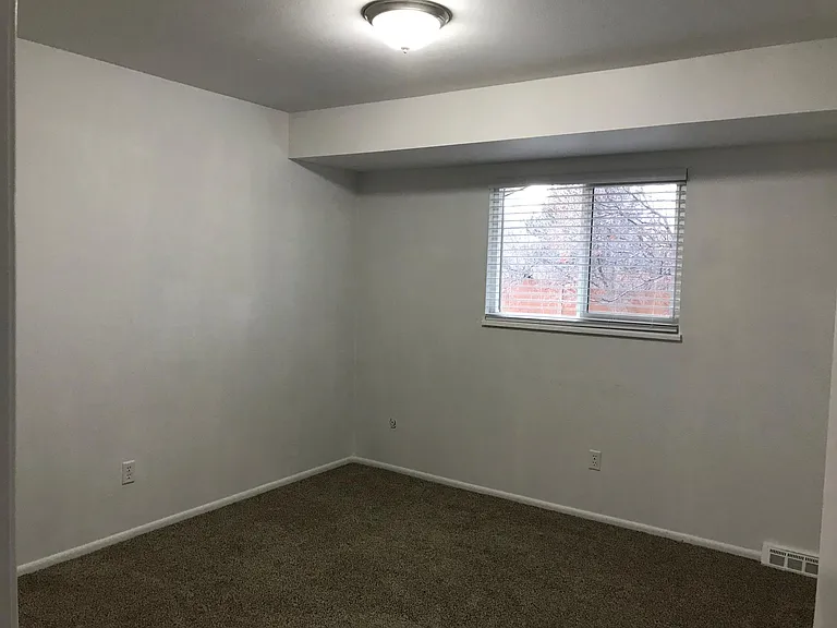 3930 S Yosemite St — Photo 27