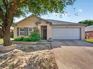 1325 Periwinkle Dr, Wylie, TX 75098