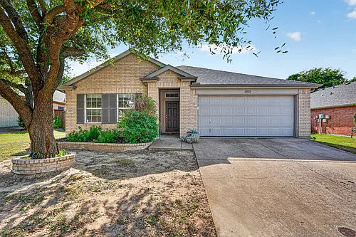 1325 Periwinkle Dr Photo 1 1325 Periwinkle Dr Photo 1
