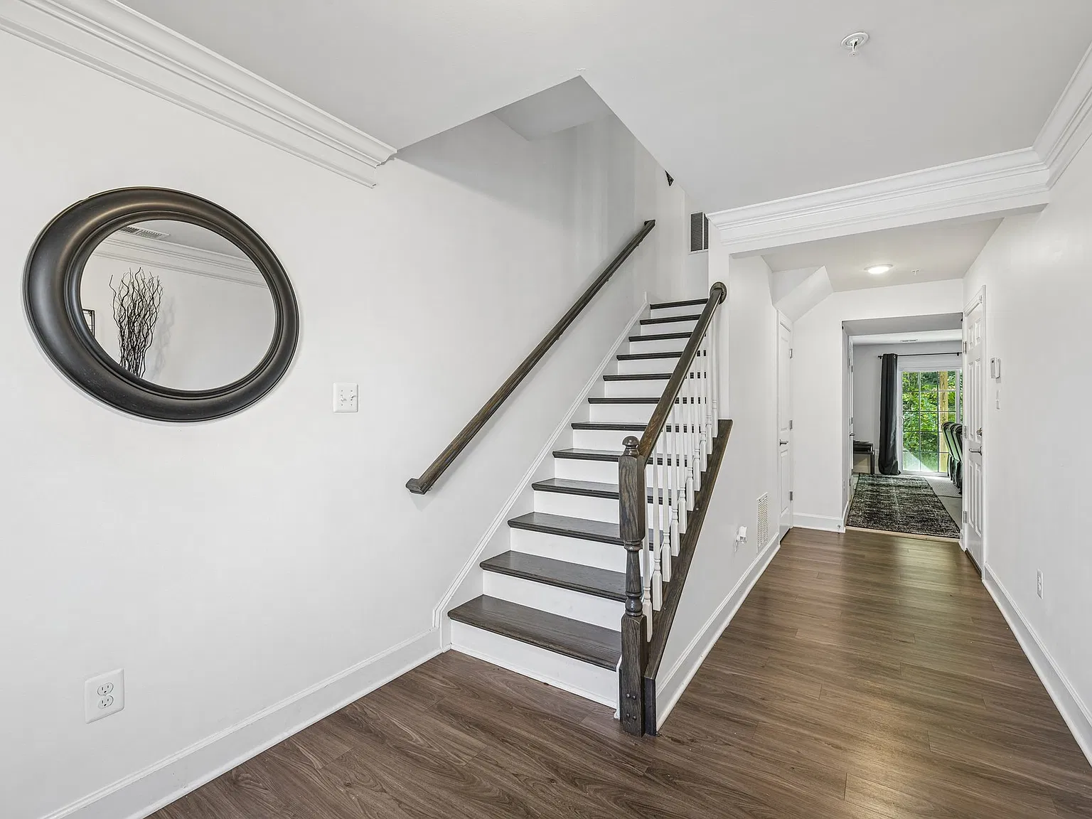 9123 Fox Stream Way - 1 — Photo 2