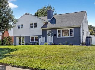 910 Monroe Ter, Dover, DE 19904