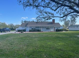 1631 Jewel Dr, Sarasota, FL 34240