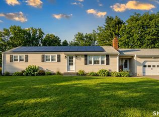 7 Bobolink Lane, Enfield, CT 06082