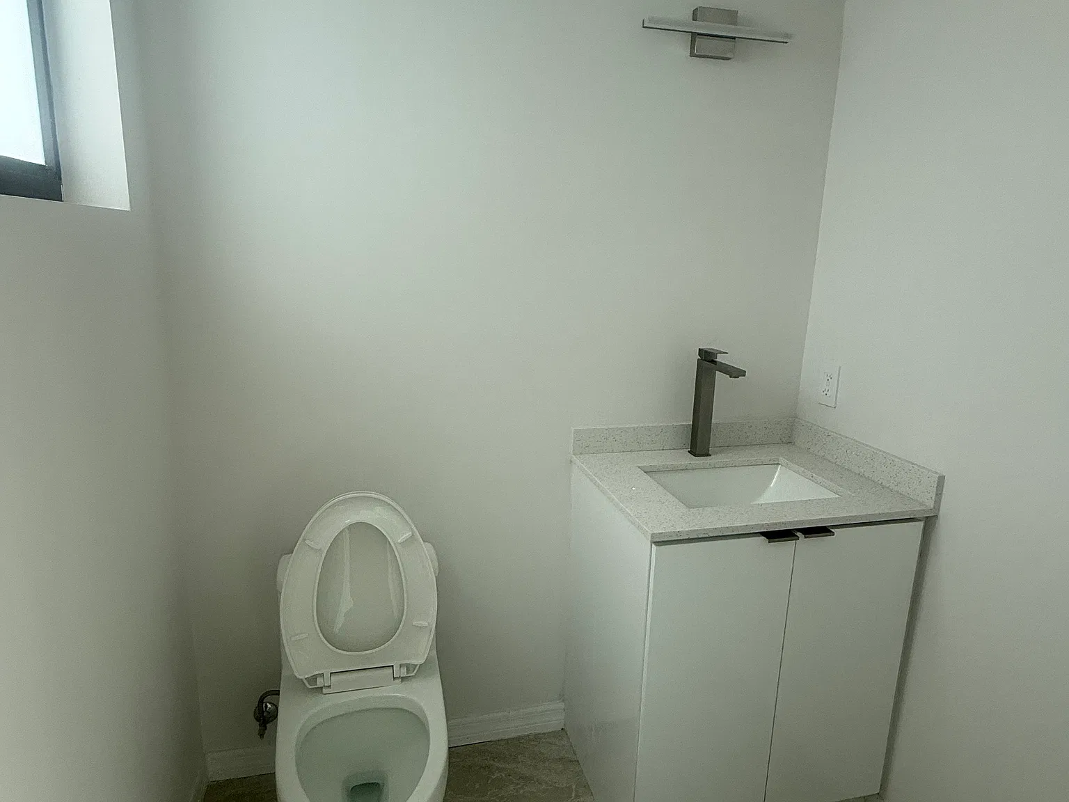 3 bed, 2.5 bath, 1500 sqft, $3,950 — Photo 4