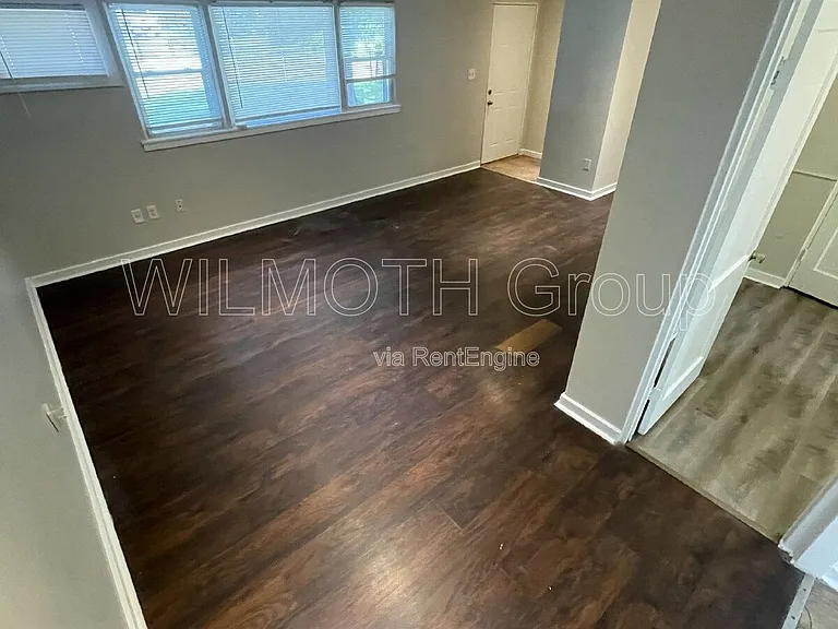 6267 E 24th St — Photo 3