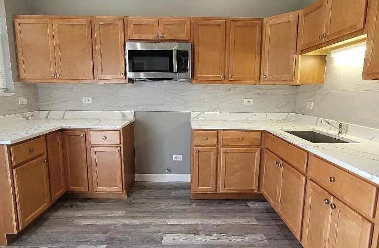 6721 S Green St #2S — Photo 2