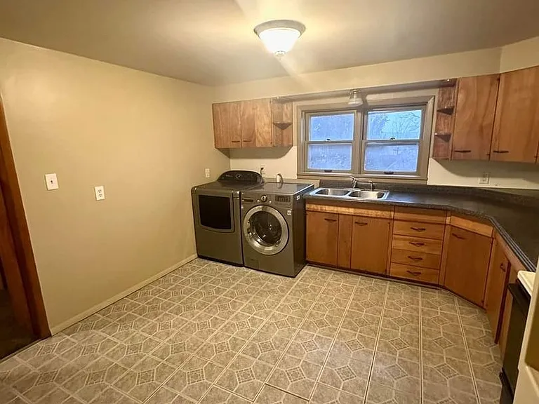 1701 Broadway St Hannibal — Photo 5