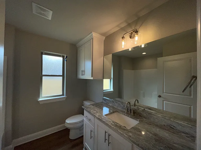 10008 Dayspring Dr — Photo 7