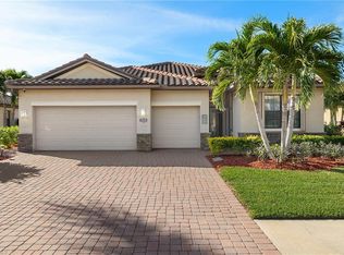 3910 Treasure Cove Cir, Naples, FL 34114