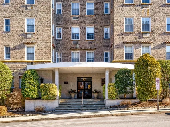 16 N Chatsworth Avenue #603, Larchmont, NY 10538