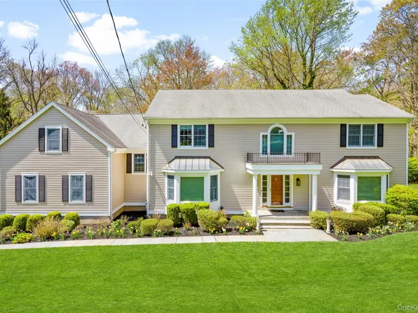 23 Round Hill Road, Scarsdale, NY 10583