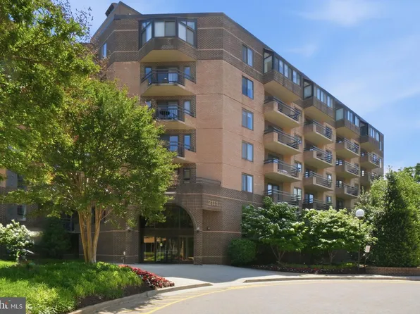 2111 Wisconsin Ave NW APT 620, Washington, DC 20007