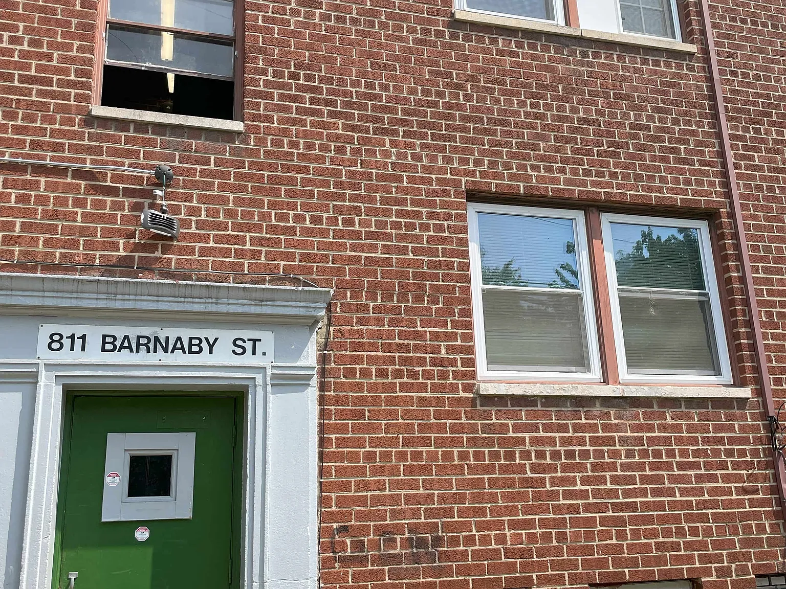 811 Barnaby Street SE — Photo 1