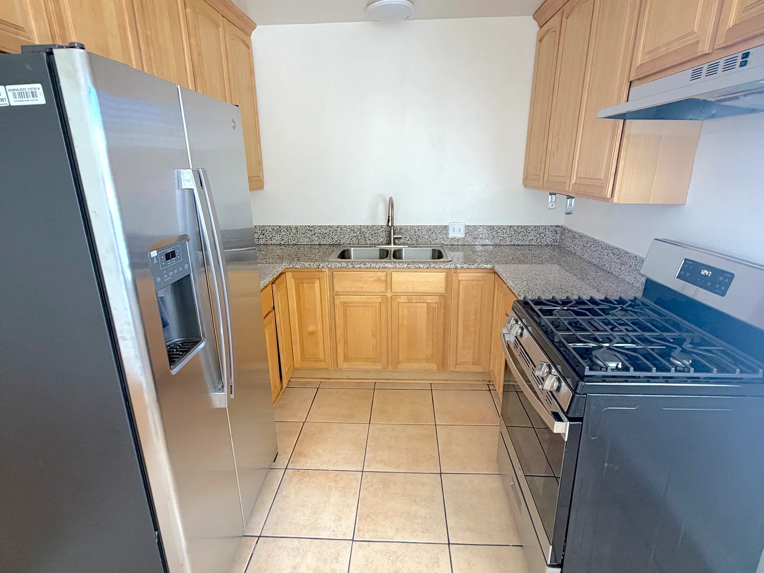 1 bed, 700 sqft, $1,695 — Photo 1